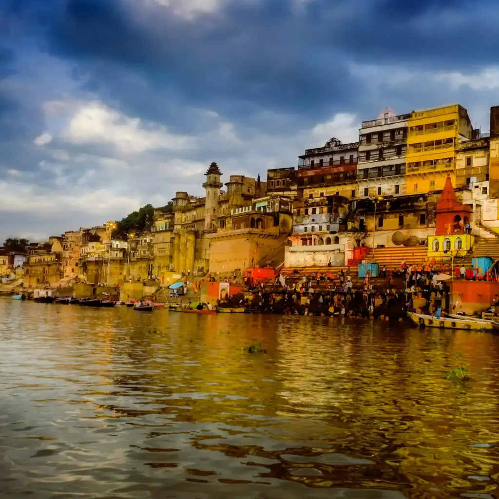 Bhopal to Prayagraj Taxi Service